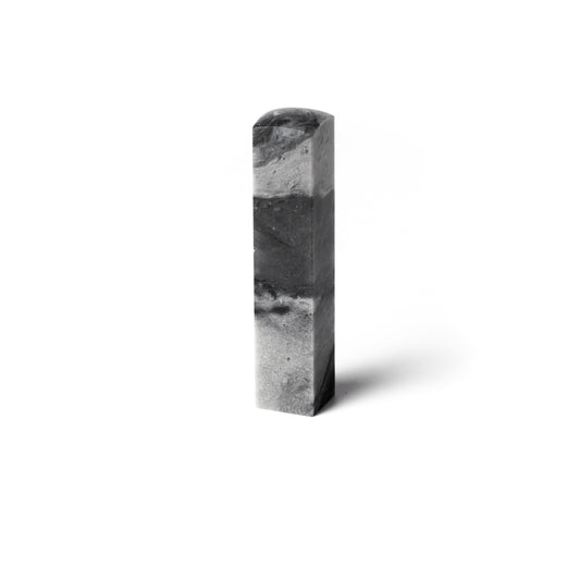 Ink jade frozen stone 1x1x5cm