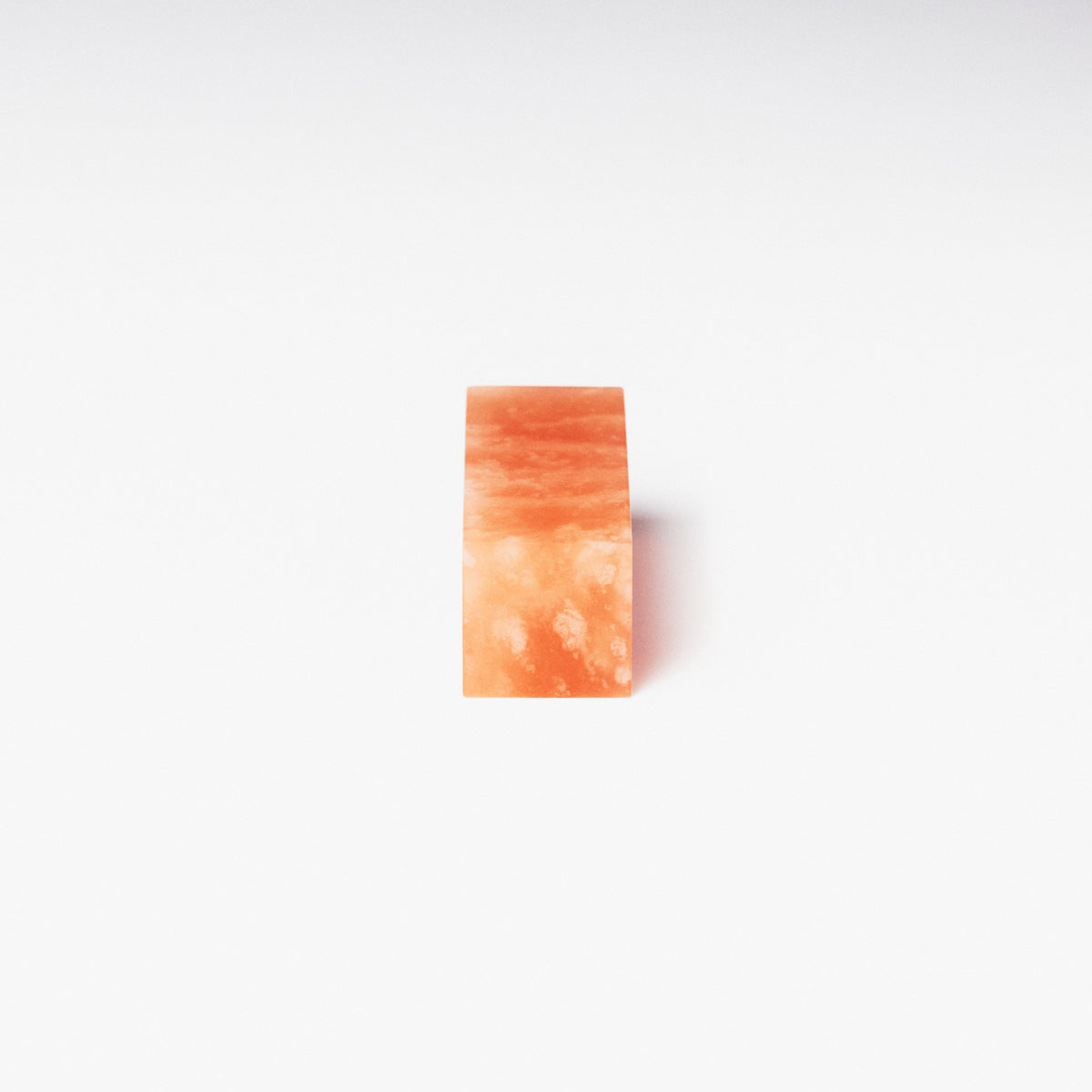 崑崙彩凍石 2x2x5cm